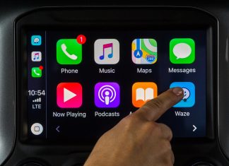 Waze pada Apple CarPlay, integrasi yang ditunggu-tunggu telah tiba