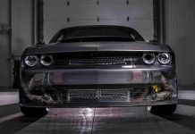 Dodge Demon 8 saat 261km/j Dodge Demon