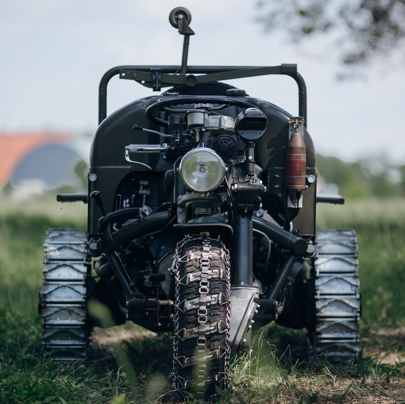 Полноприводный мотоцикл урал. Трицикл Moto Guzzi «mulo meccanico». Moto Guzzi трицикл. Полноприводный мотоцикл БМВ.