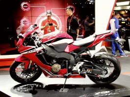 Cantik Honda CBR1000RR FIREBLADE 2019