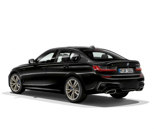 BMW M340i baru: Siri M3 yang menjimatkan