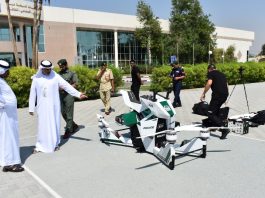 Polis memulakan latihan hoverbike