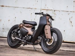 Honda Super Cub unik dengan gaya cafe racer