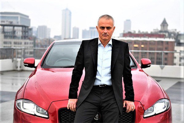 Koleksi-Kereta-Jose-Mourinho-01
