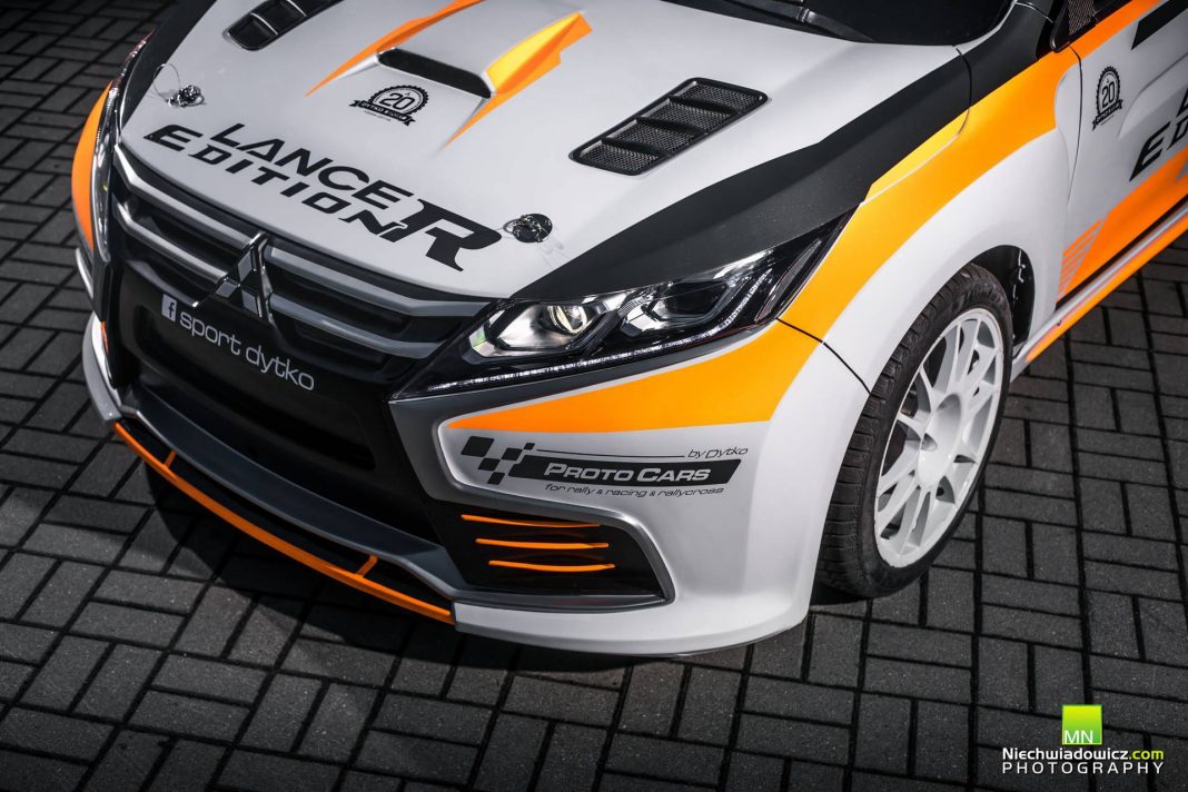 Mitsubishi Lancer Edition R Sebuah Evo Xi Yang Bukan Dari Mitsubishi Motoqar