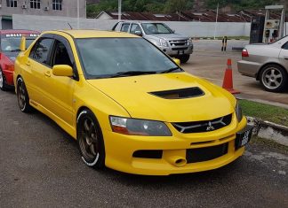 Mitsubishi Evo IX datang dengan jam tangan Ralliart istimewa
