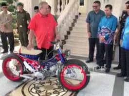 Sultan Johor pun layan Street Cub