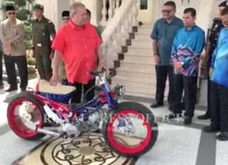 Sultan Johor pun layan Street Cub