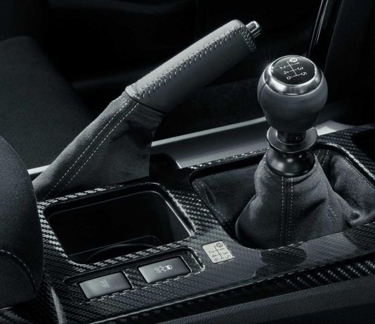 Toyota Mark X GRMN ini ada spesifikasi tak masuk akal untuk 2019