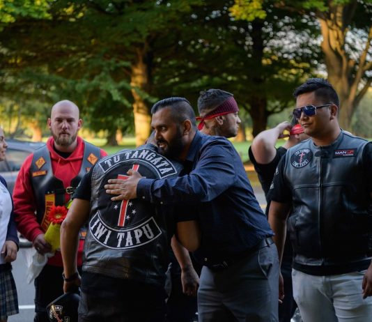 Geng bikers di New Zealand berjanji untuk jaga masjid untuk solat Jumaat