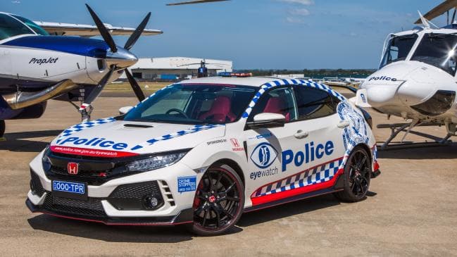 polis nsw_motoqar_01