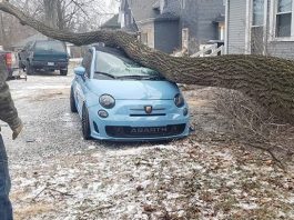 Fiat 500 Abarth ini satu contoh lemon jadi lemonade