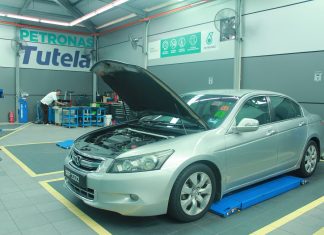 Petronas AutoExpert pertama diperkenal di Autohaus KL