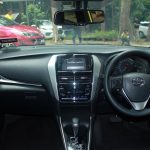 toyota yaris drive_motoqar_12