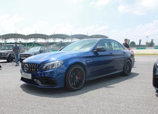 Mercedes-AMG C 63 masa depan akan singkirkan V8, guna 4-silinder je?