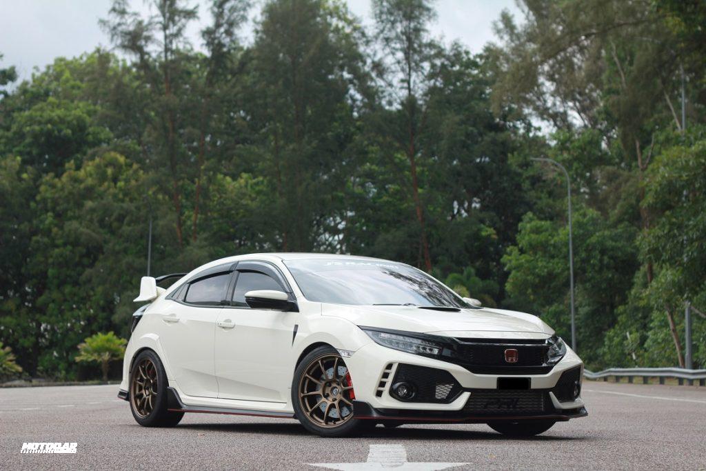 Civic Type-R dengan Hondata