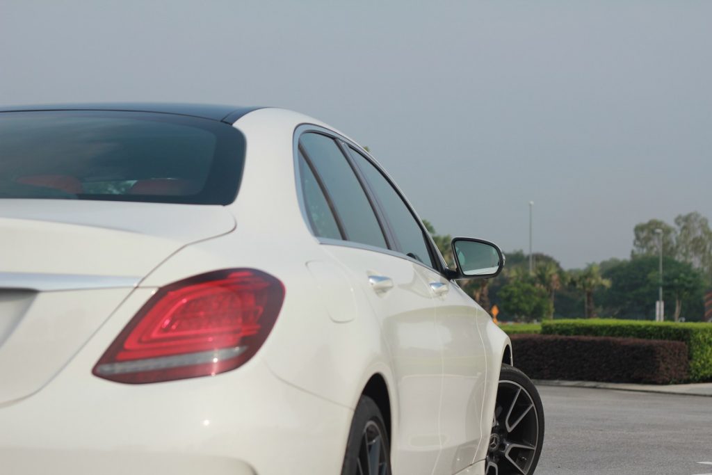 Pandu uji: Mercedes C 300 AMG Line