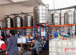 Sukar untuk kesan minyak enjin tiruan