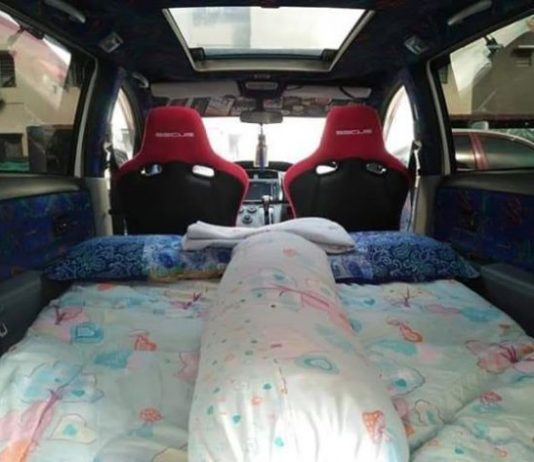 Bentang tilam dalam kereta menyalahi undang-undang tali pinggang