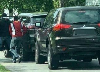 Samun barang kemas ala Hollywood dalam X70 samun barang kemas
