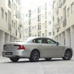 Pandu uji Volvo S90 T5