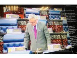 “Projek air mobility prototaip kereta terbang tidak melibatkan satu sen pun duit rakyat,” – Datuk Seri Redzuan