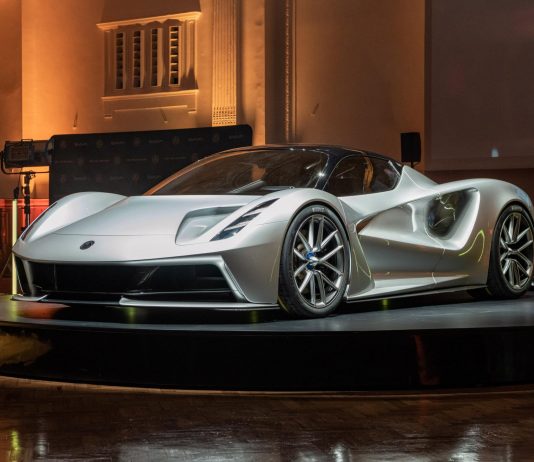 Lotus Evija baharu dilancarkan, berupaya salur 2,000PS