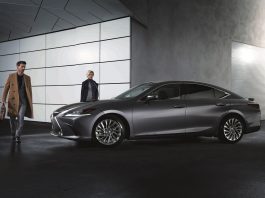 Tempahan untuk Lexus ES serba baharu kini dibuka