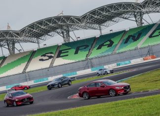 Kenderaan Mazda di Malaysia kini diservis guna minyak enjin Petronas Syntium
