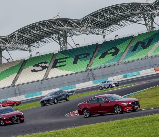 Kenderaan Mazda di Malaysia kini diservis guna minyak enjin Petronas Syntium