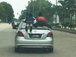 Pemandu kereta yang “viral” dah kena reman