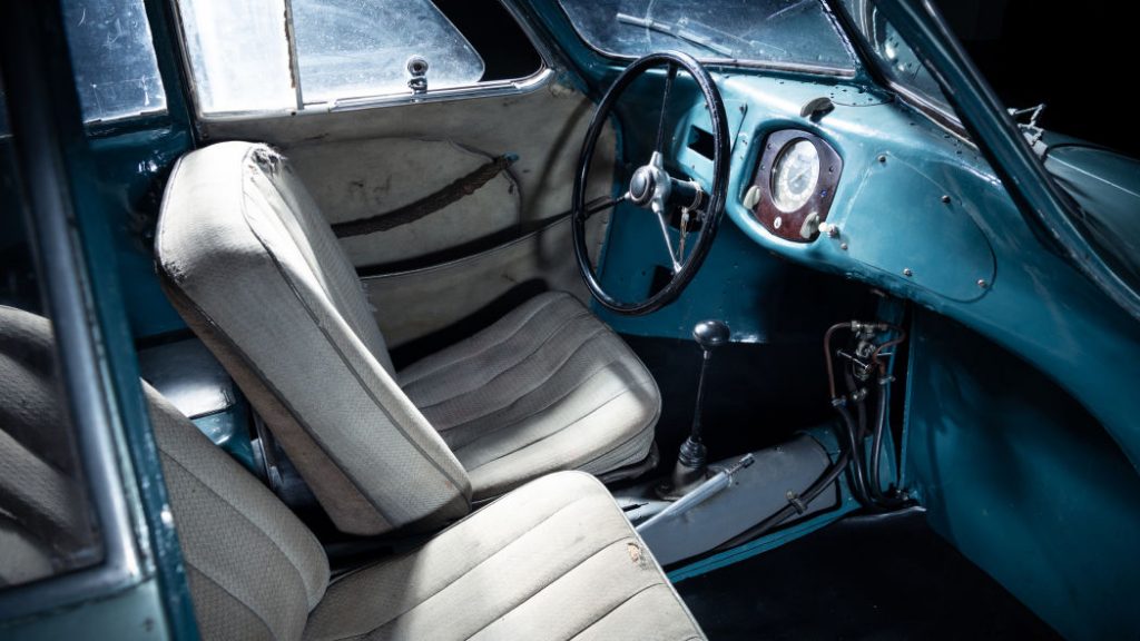 pandangan dalam 1939 Porsche Type 64