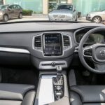 Volvo_XC90_T5_Showroom_Int-2-630×420