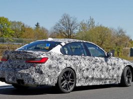 BMW sah M3 2020 sah pacuan roda belakang dan terdapat pilihan manual!