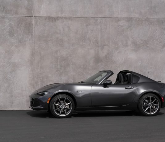 Mazda MX-5 RF kini dipertingkat untuk 2019