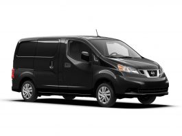 Kenaikan harga Nissan NV200 untuk sistem infotainmen