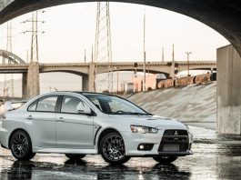 Mitsubishi Lancer Evolution yang terakhir dijual pada harga tinggi