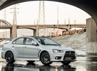 Mitsubishi Lancer Evolution yang terakhir dijual pada harga tinggi