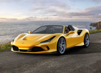 Ferrari F8 Spider adalah pencabar McLaren 720S Spider