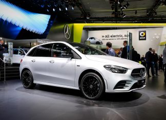Mercedes-Benz A250e dan B250 2020 diperkenalkan