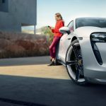 962eb525-2020-porsche-taycan-unveiled-7