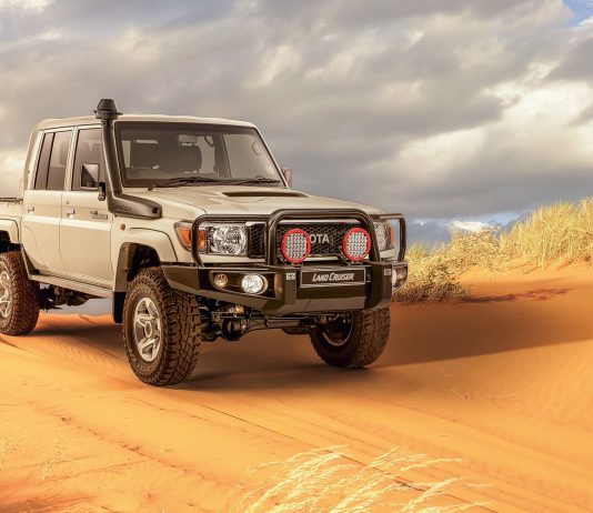 Toyota Land Cruiser Namib ialah model 80-an yang masih dijual hari ini