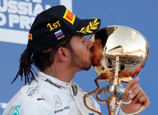 Lewis Hamilton dominasi GP Russia
