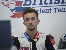 John McPhee terlepas penamat podium