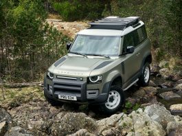 Land Rover Defender dilahirkan semula padat dengan teknologi terkini
