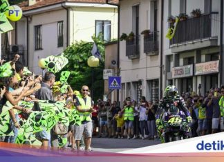 Valentino Rossi balik kampung naik jentera MotoGP