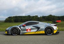 Corvette C8.R diperkenalkan dengan enjin 5.5 liter baru