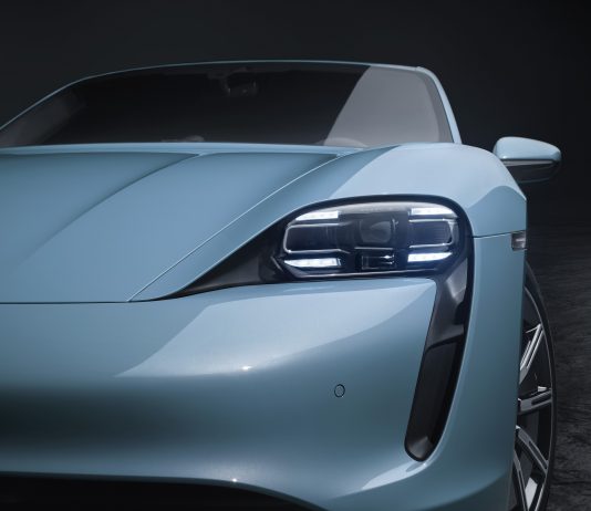 Porsche Taycan 4S luaskan rangkaian – Versi lebih murah