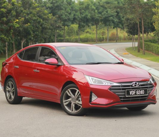 Pandu uji: Hyundai Elantra 2.0 MPI – Lebih dari sekadar rupa