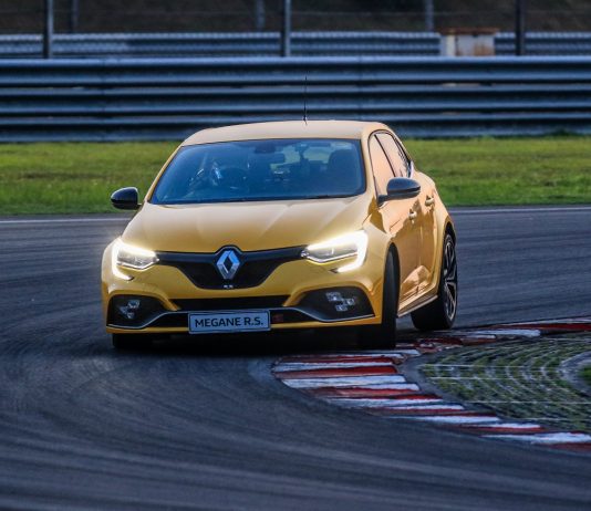 Renault Megane RS 280 Cup pecah rekod catatan masa litar Sepang!